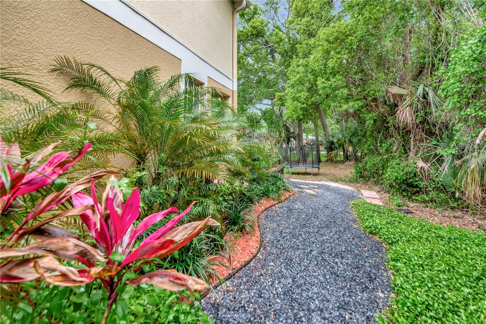 LAS PALMAS TWNHMS - Residential