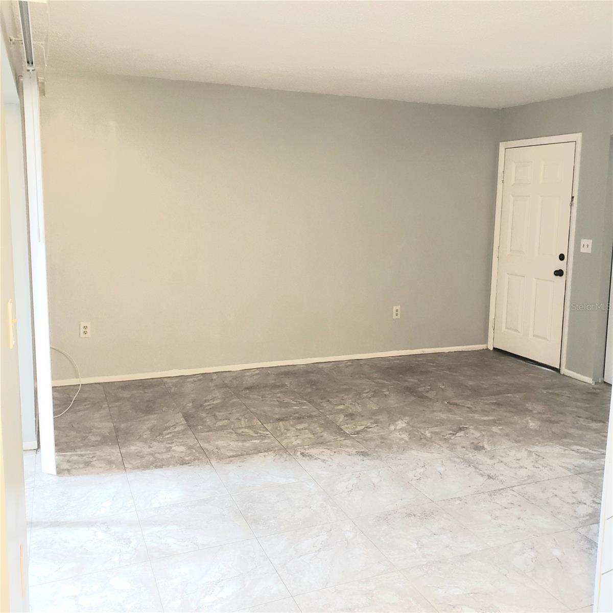 WESTCHESTER MANOR A CONDOMINIU - Residential Lease