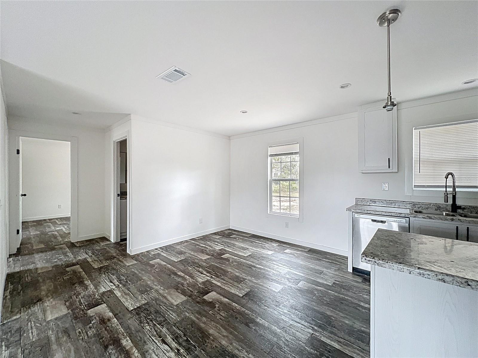 PINE GROVE SUB - Residential