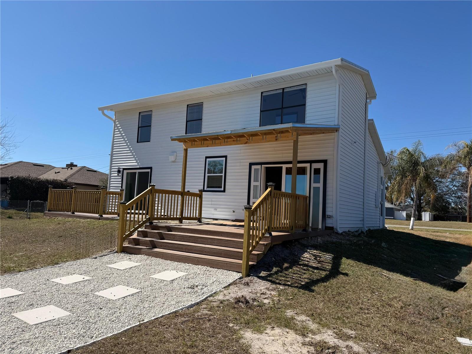 DELTONA LAKES B & F UN 32 - Residential