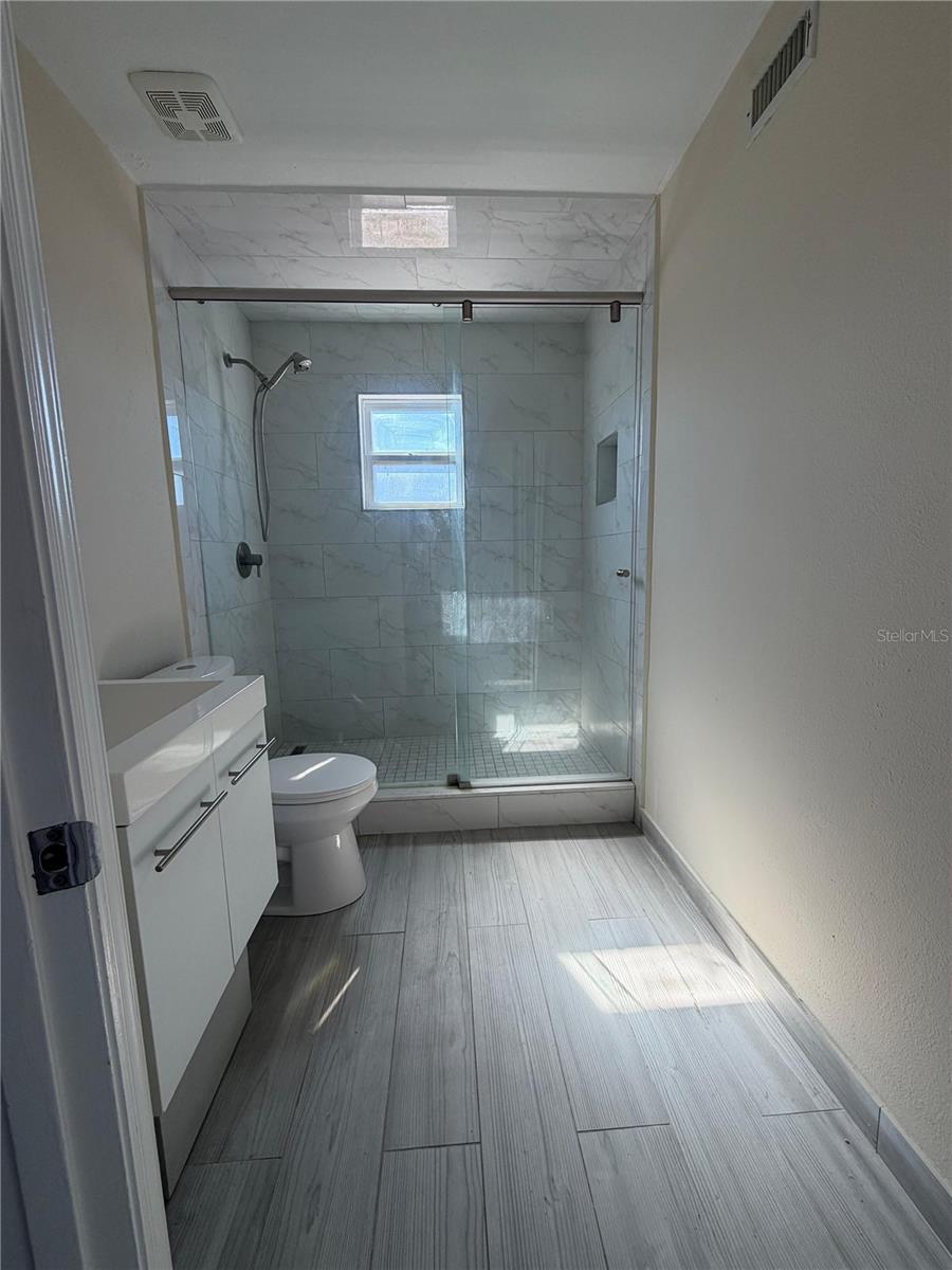 DELTONA LAKES B & F UN 32 - Residential