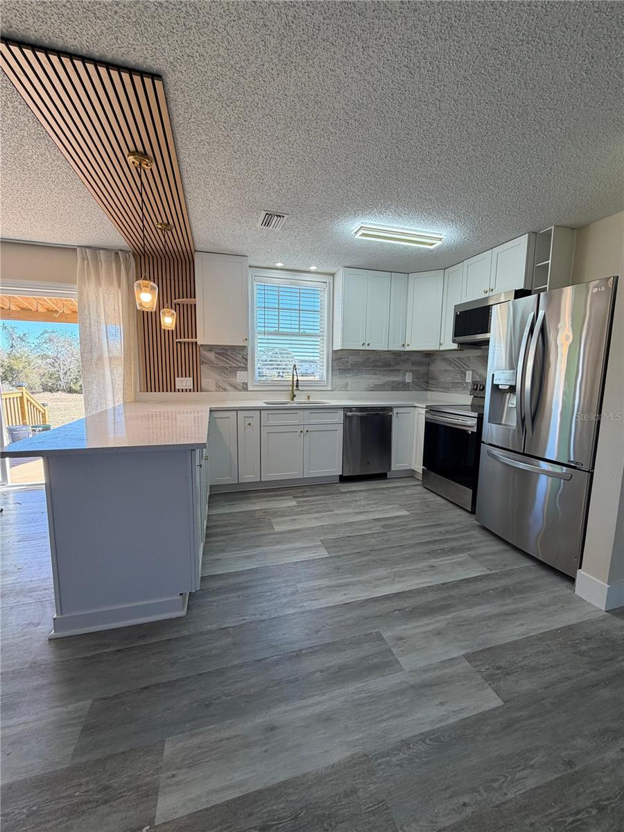 DELTONA LAKES B & F UN 32 - Residential