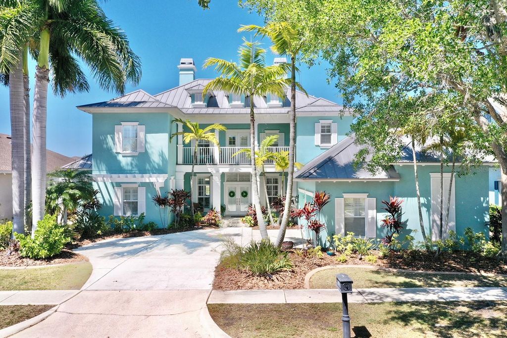 Photo of 615 Islebay Drive, Apollo Beach, FL 33572 (MLS # O6387788)