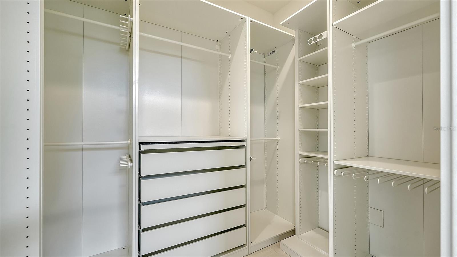 PANTHER RIDGE - Residential