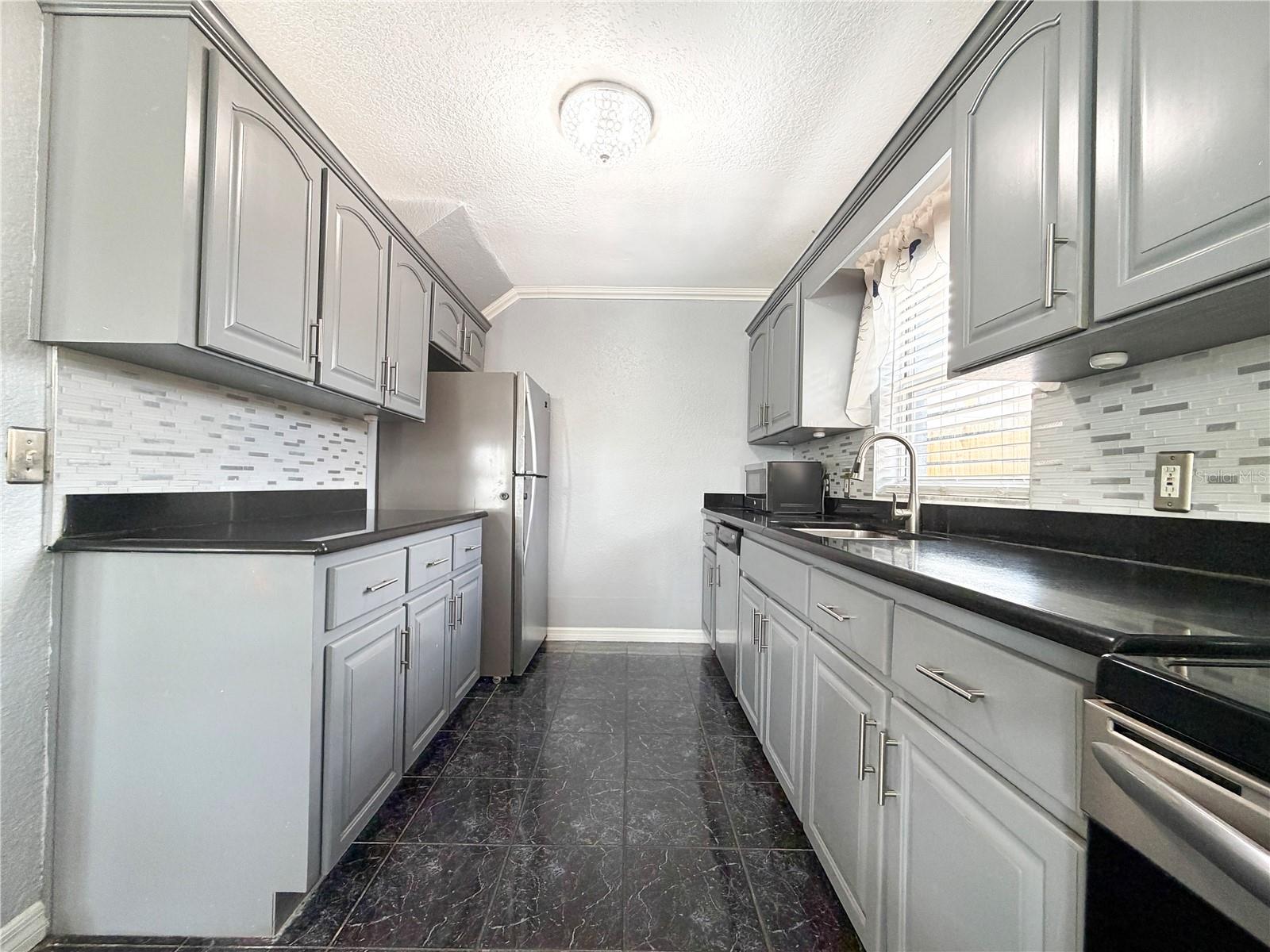 WESTMONT - Residential