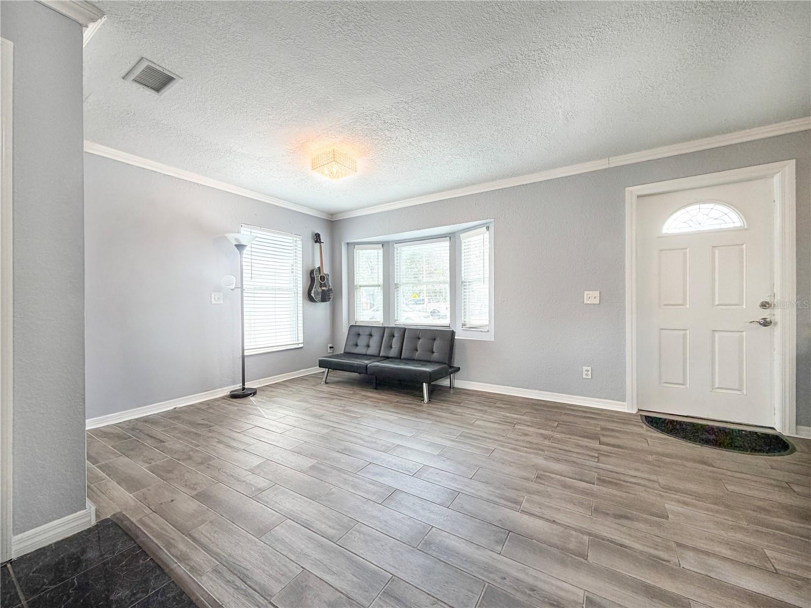 WESTMONT - Residential