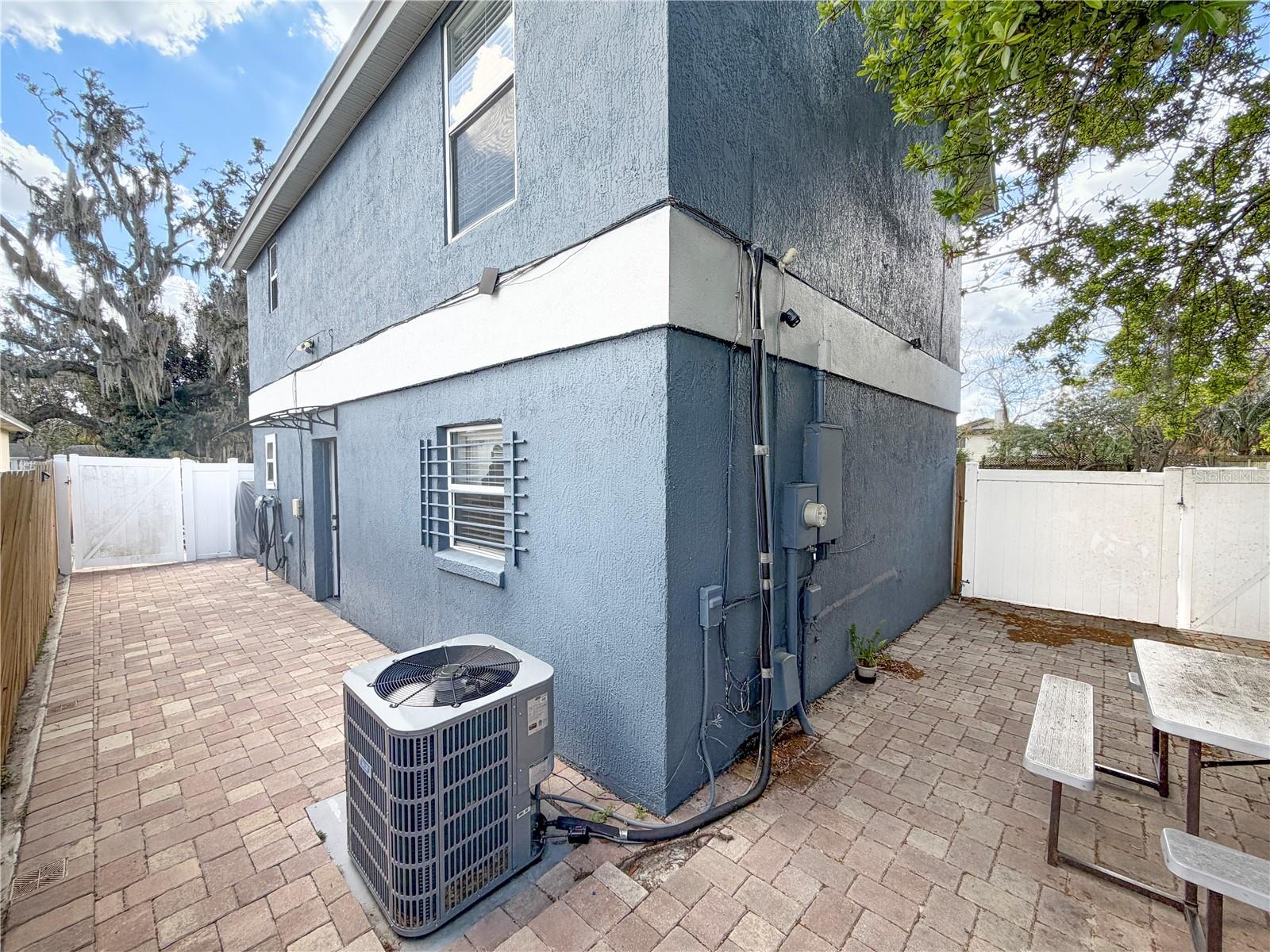 WESTMONT - Residential