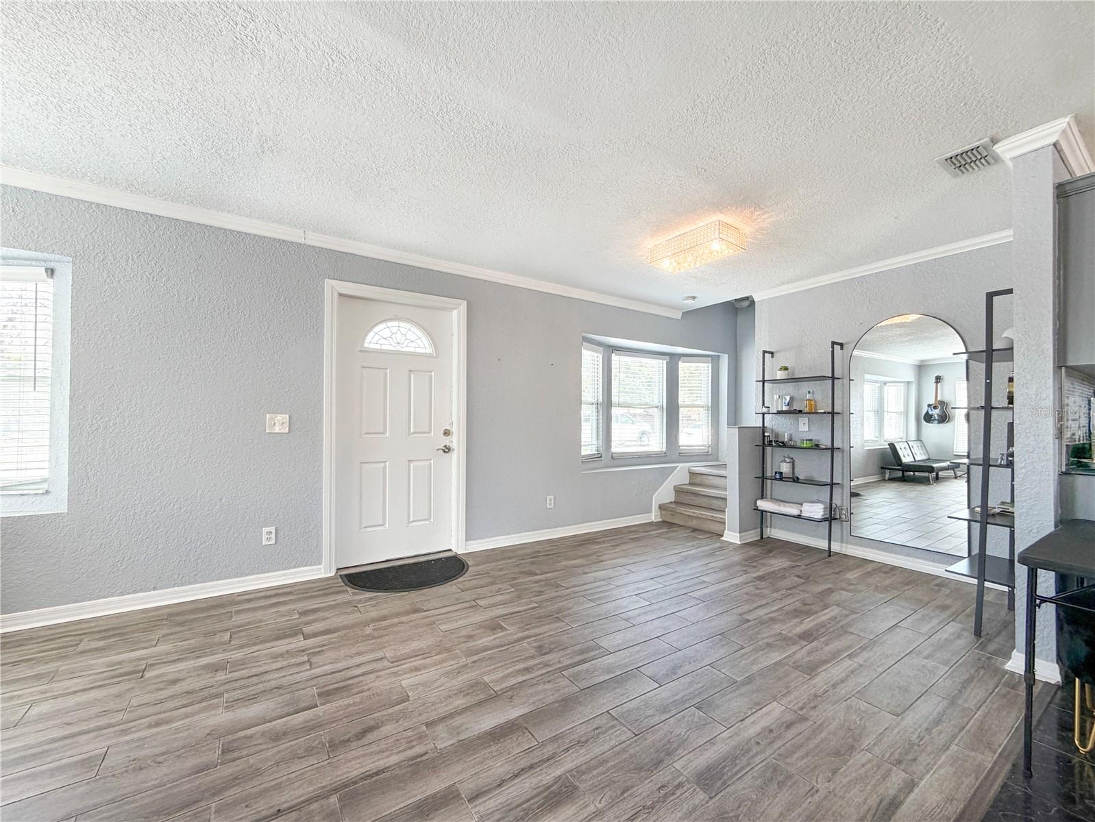 141 S HIAWASSEE ROAD