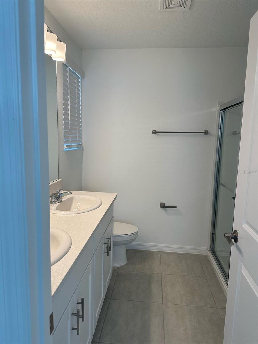 WESTVIEW POD A PH 1A - Residential Lease