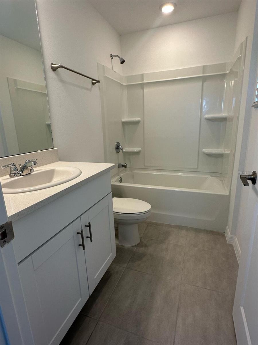 WESTVIEW POD A PH 1A - Residential Lease