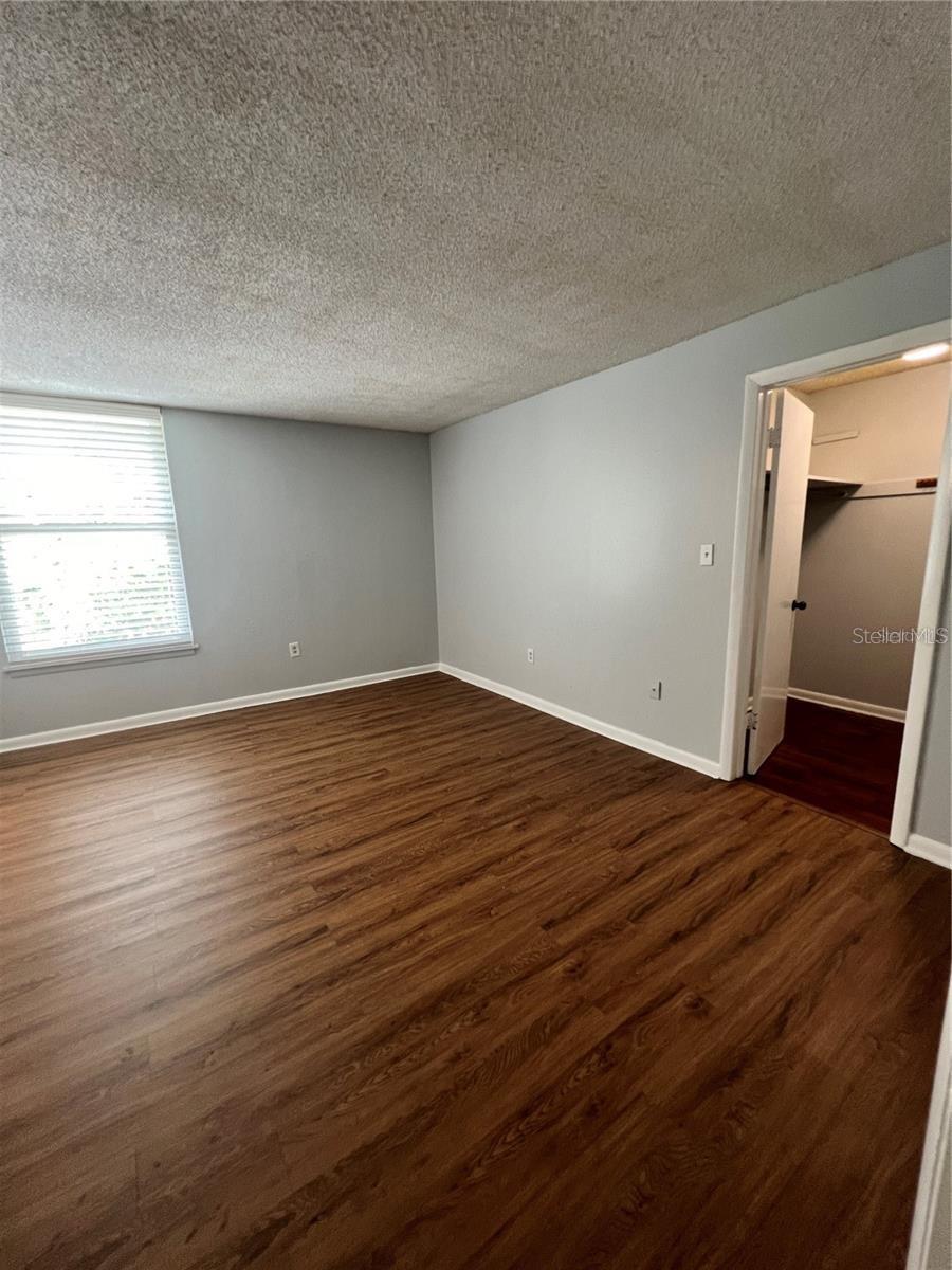 ROYAL ARMS CONDO - Residential Lease