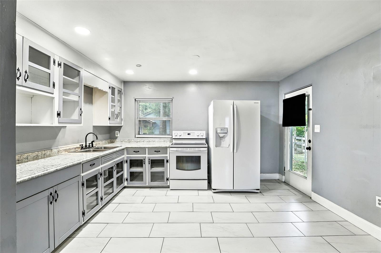 1751 - Residential Income