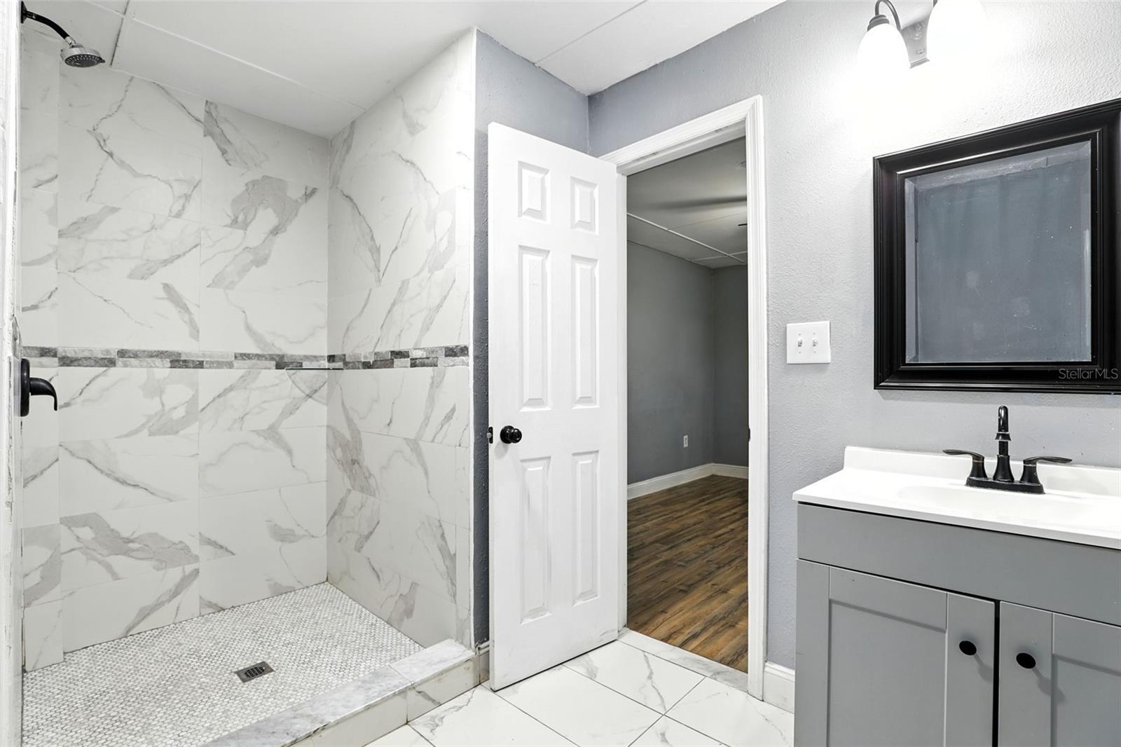 1751 - Residential Income