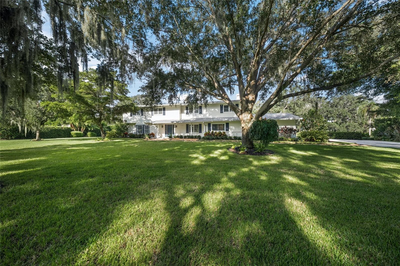 3556 E FOREST LAKE DRIVE