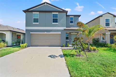 Photo of 156 Rose Bud Lane, Spring Hill, FL 34609 (MLS # TB8442175) Photo of 156 Rose Bud Lane, Spring Hill, FL 34609 (MLS # TB8442175)