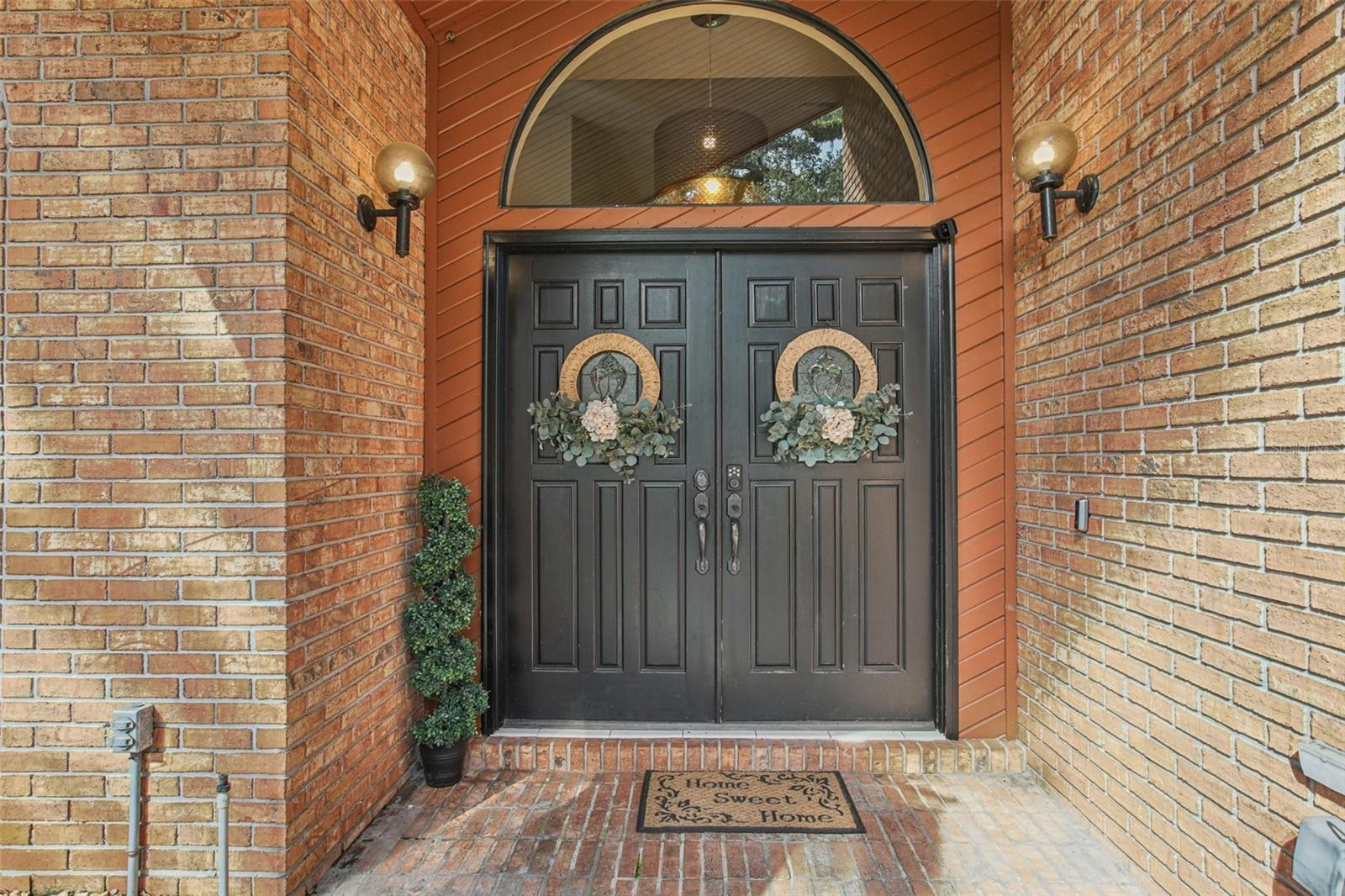 2110 ARBOR OAKS DRIVE
