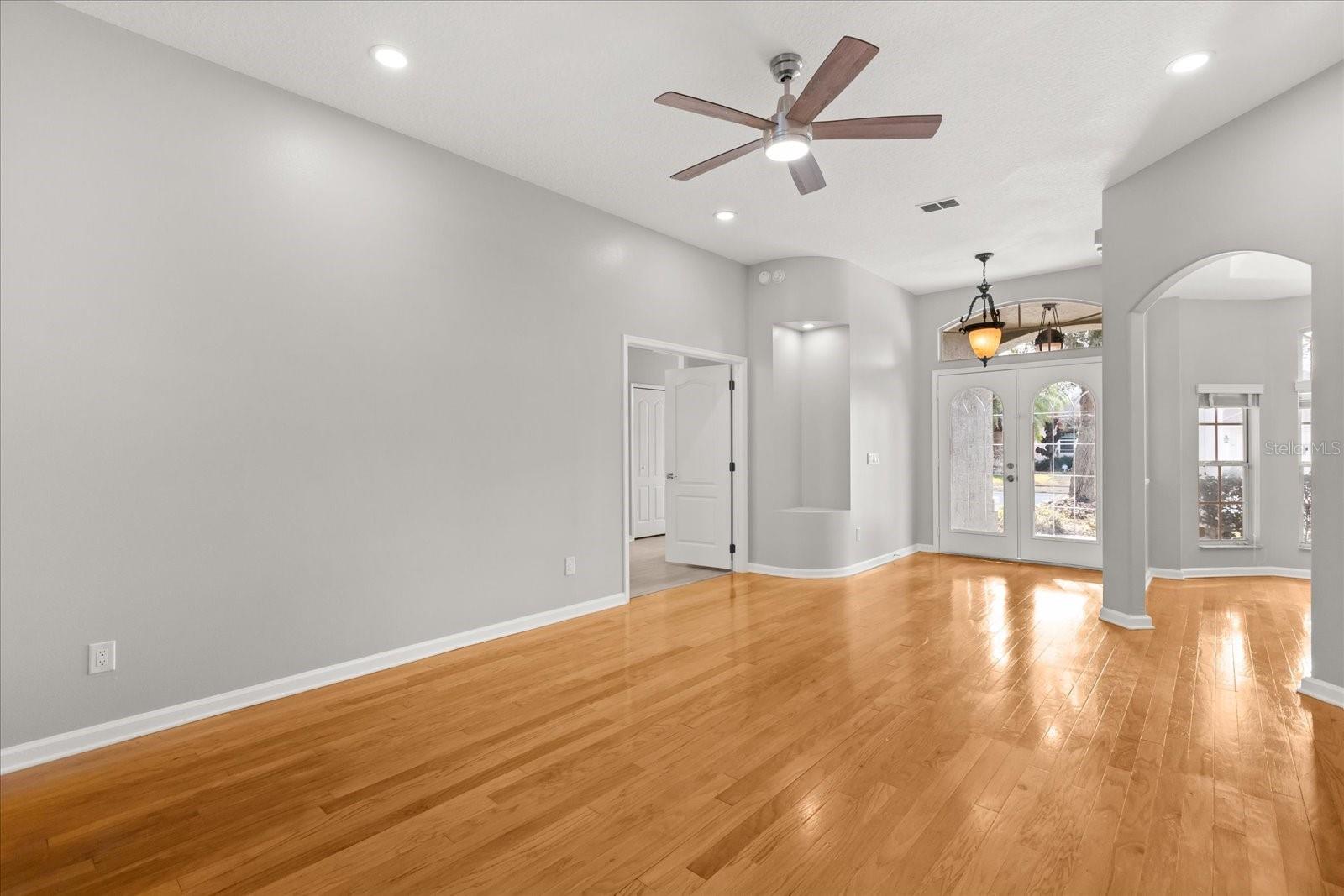 WINDING HOLLOW UNIT 2 - Residential