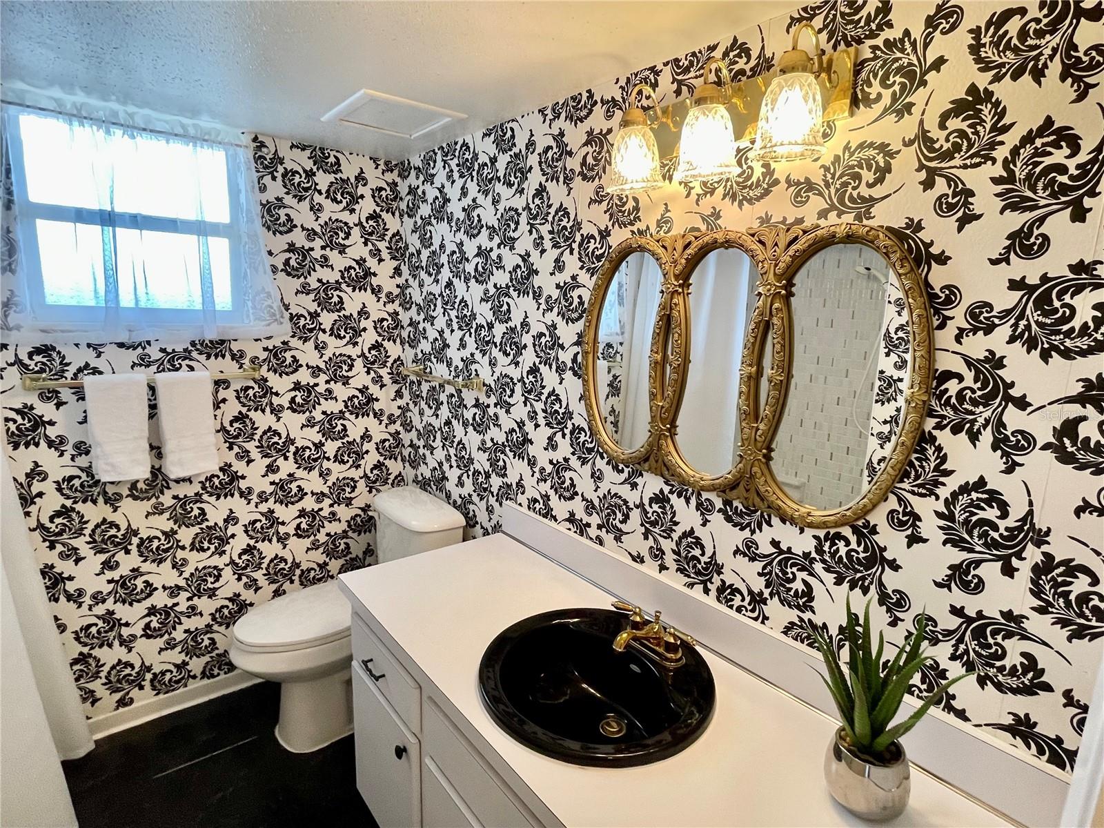 SPRING LAKE TOWERS - Residential