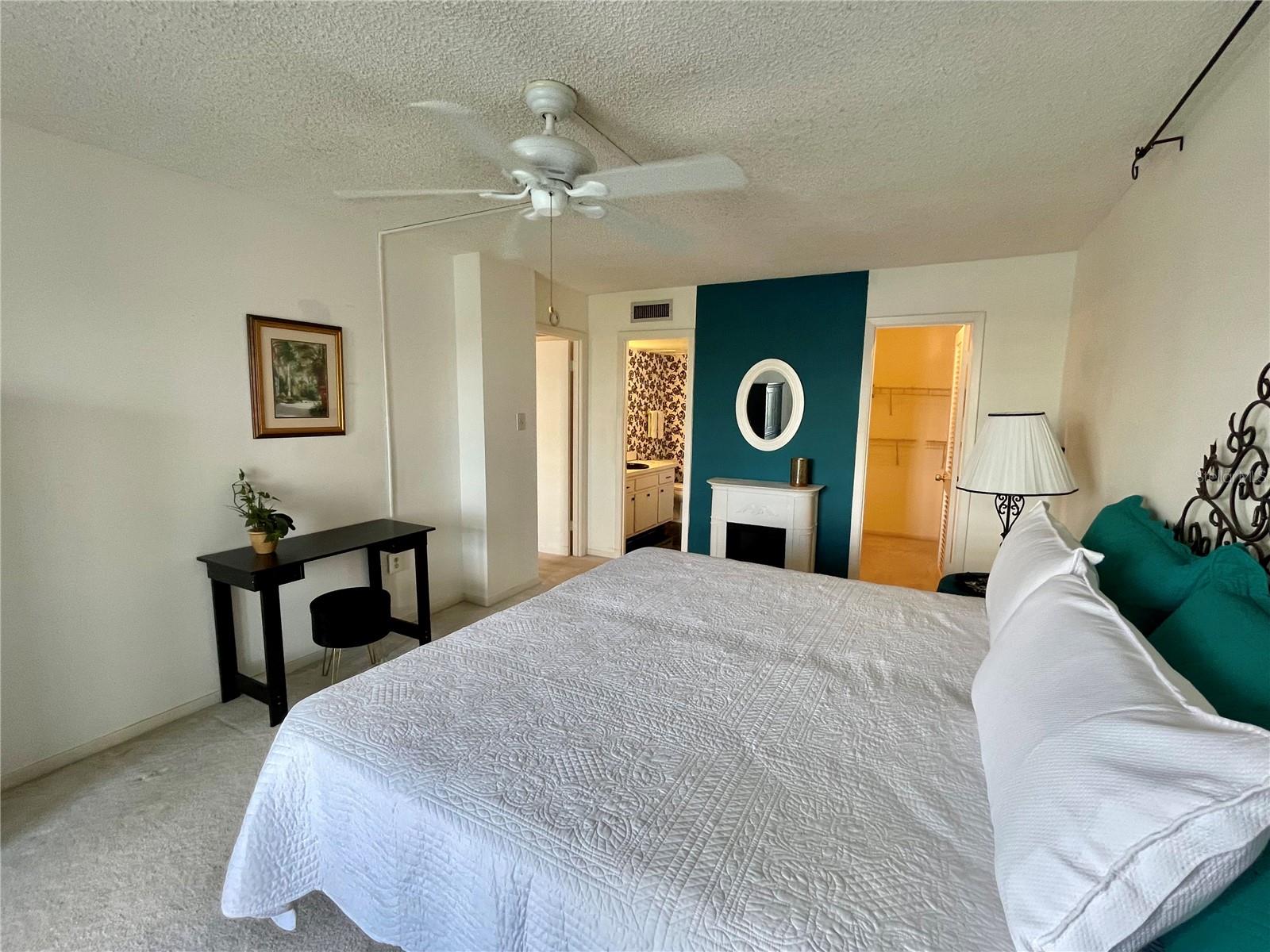 SPRING LAKE TOWERS - Residential