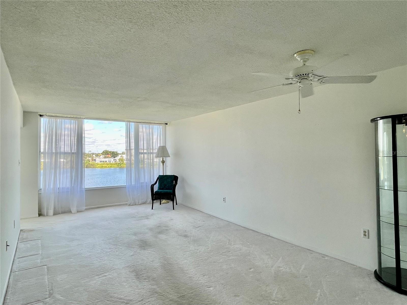 SPRING LAKE TOWERS - Residential