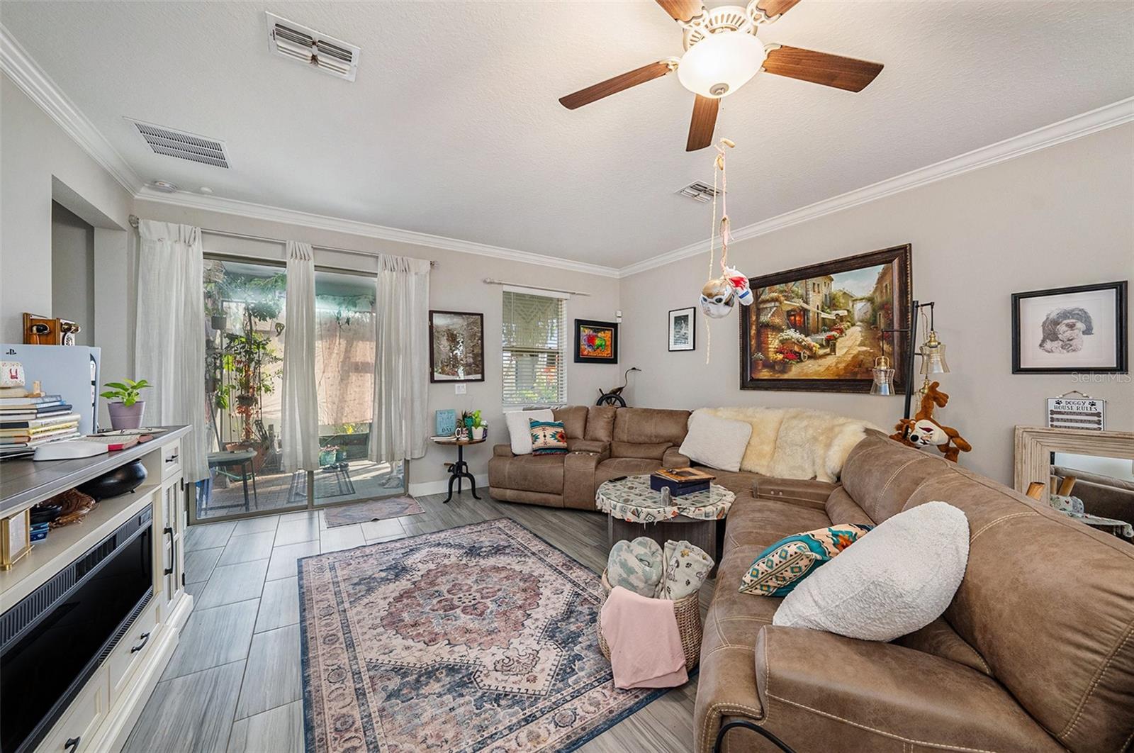 9882 CAMPANULA COURT