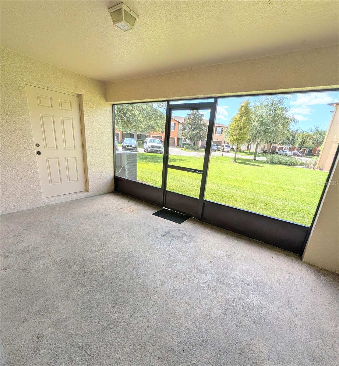 EDGEWATER AT LAKE BRANDON - Residential Lease