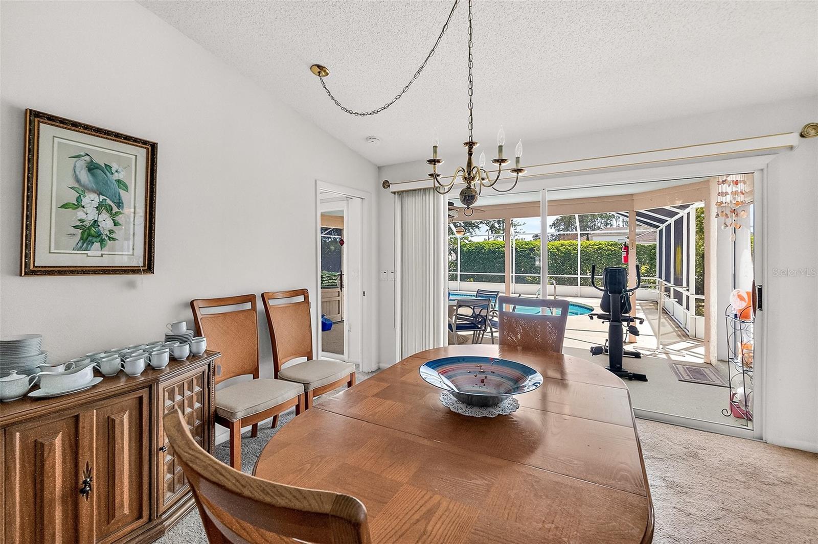 HAMPTONS - Residential