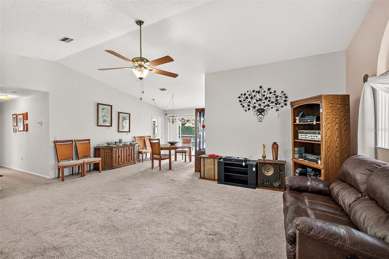 HAMPTONS - Residential