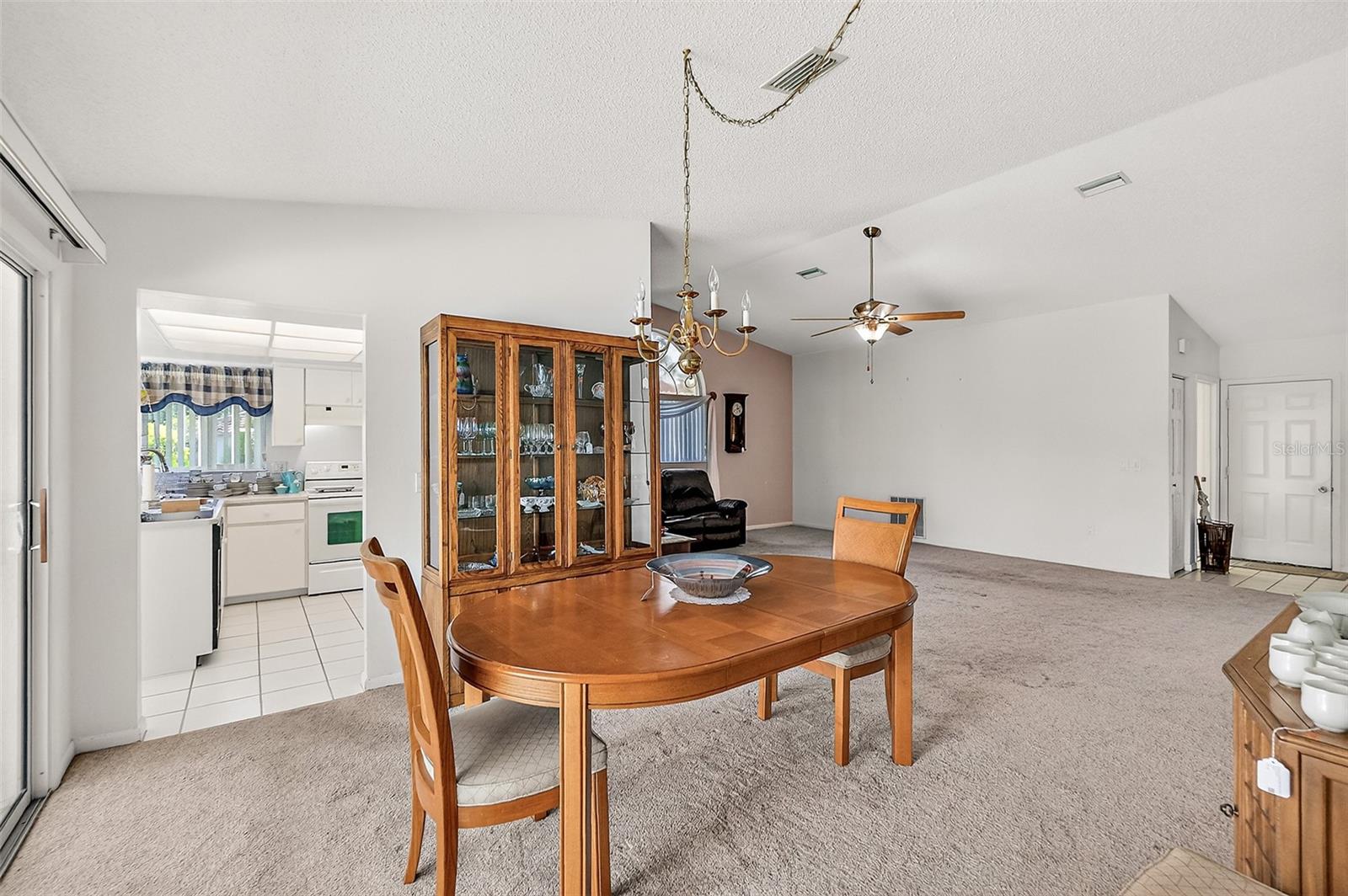 HAMPTONS - Residential