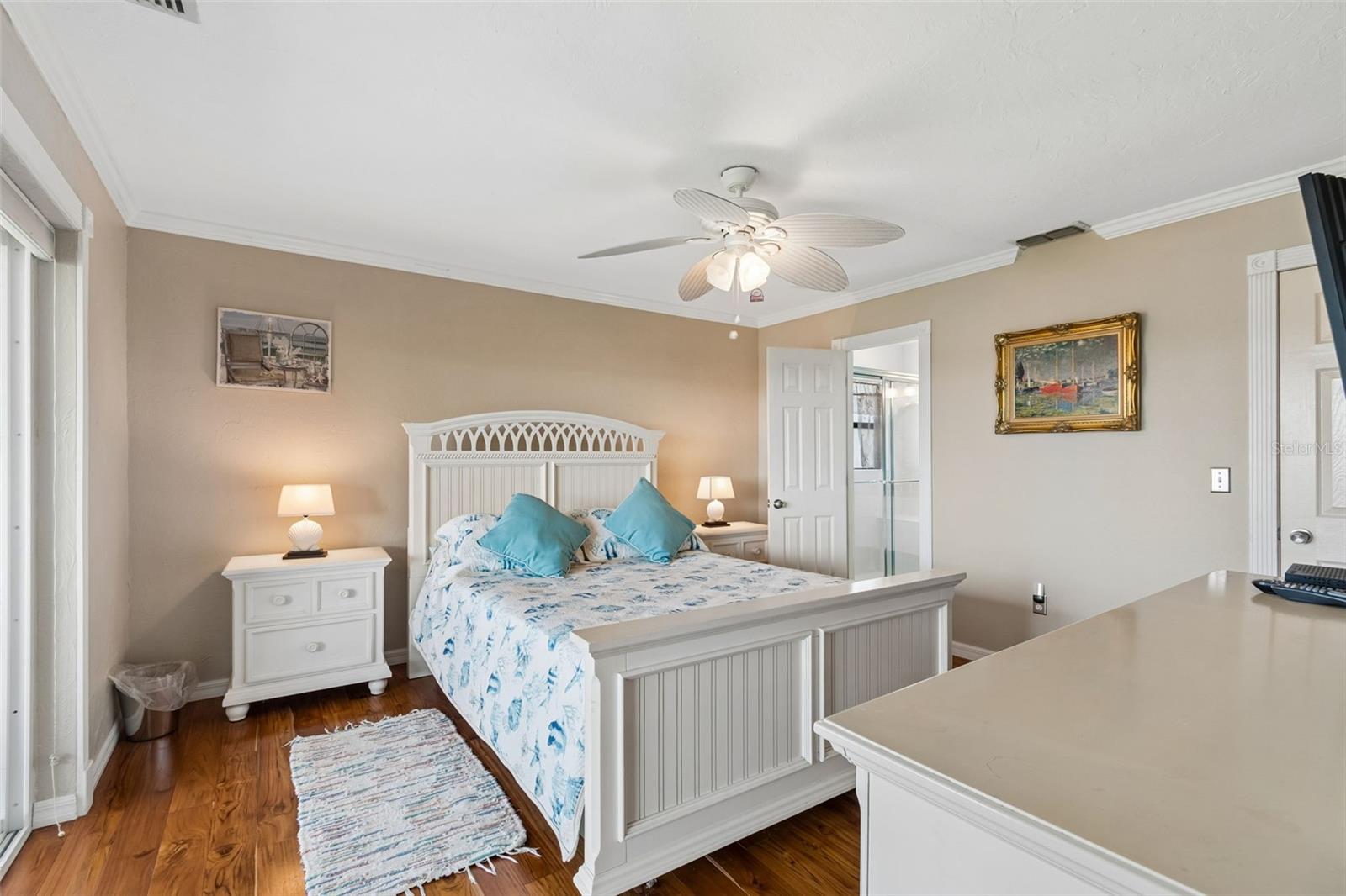 FLAMINGO CAY APTS AMD - Residential