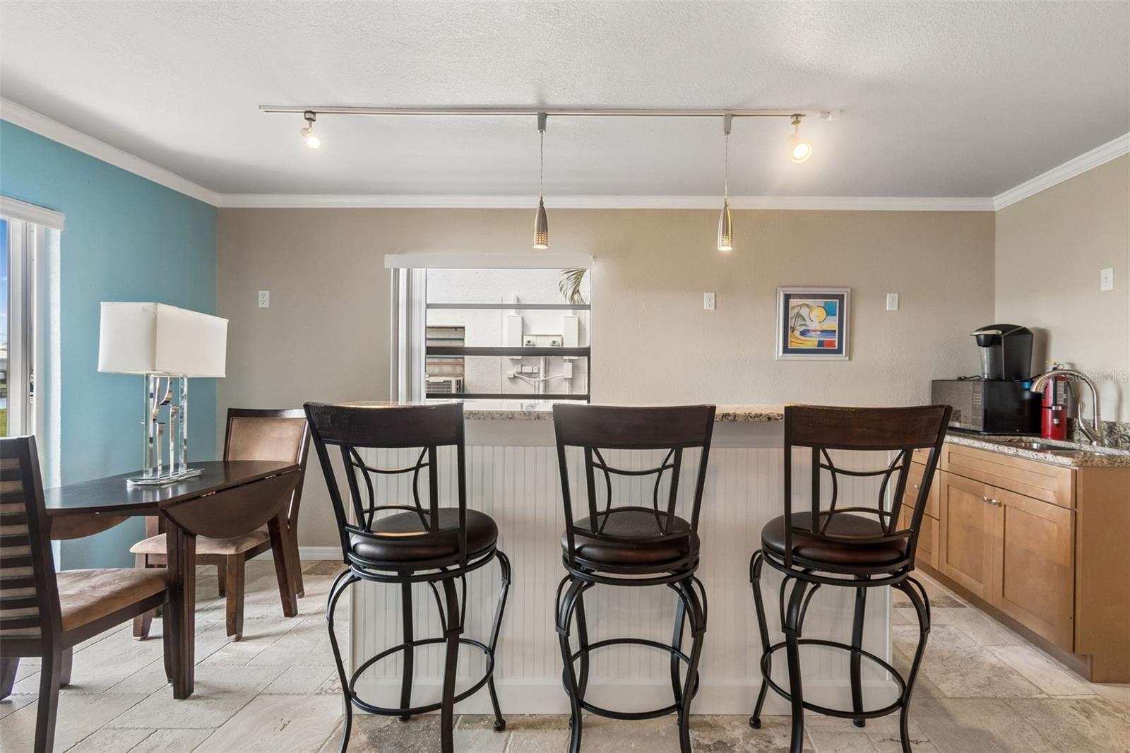 FLAMINGO CAY APTS AMD - Residential