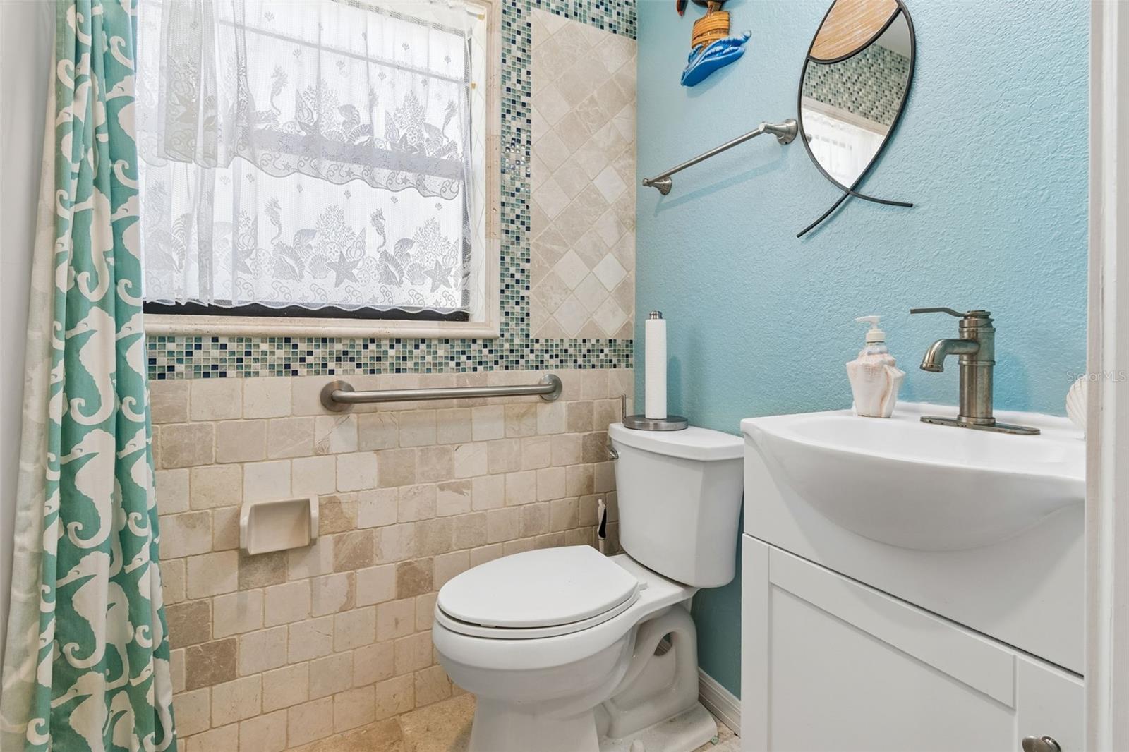 FLAMINGO CAY APTS AMD - Residential