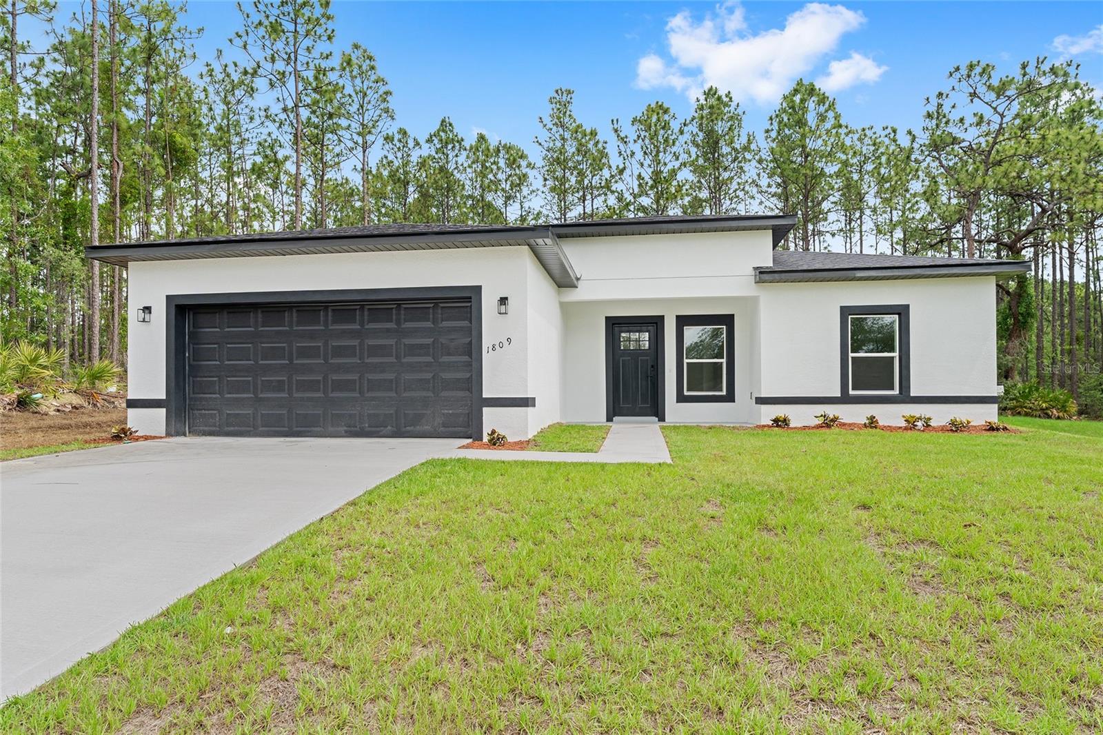 1809 W LINDEN DRIVE