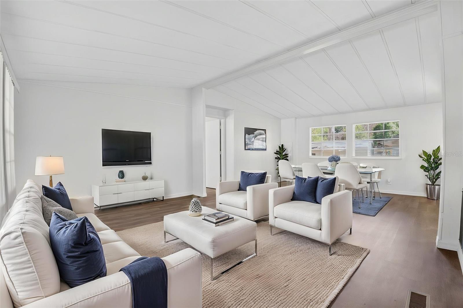 MARIANA WOODS - Residential