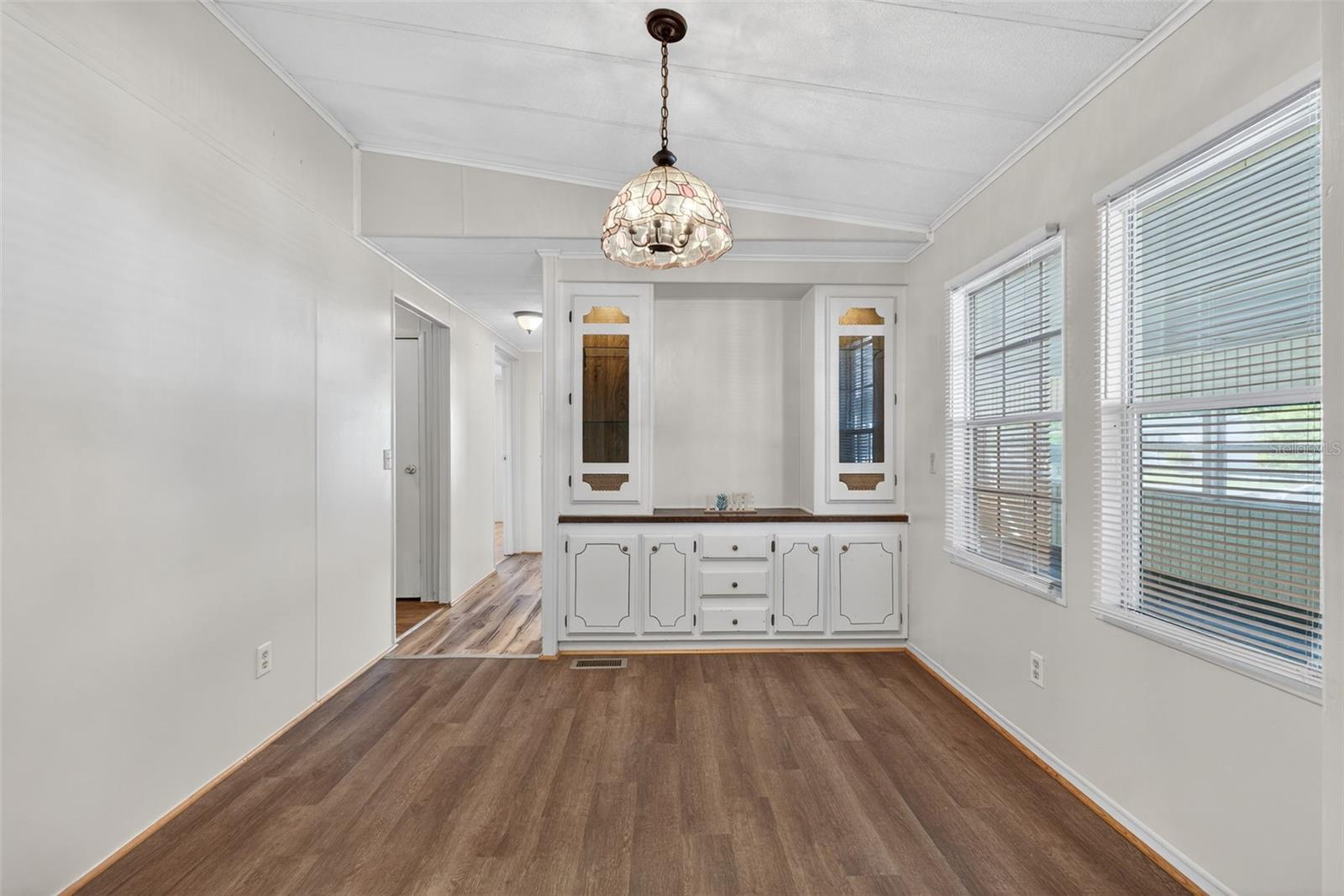 MARIANA WOODS - Residential