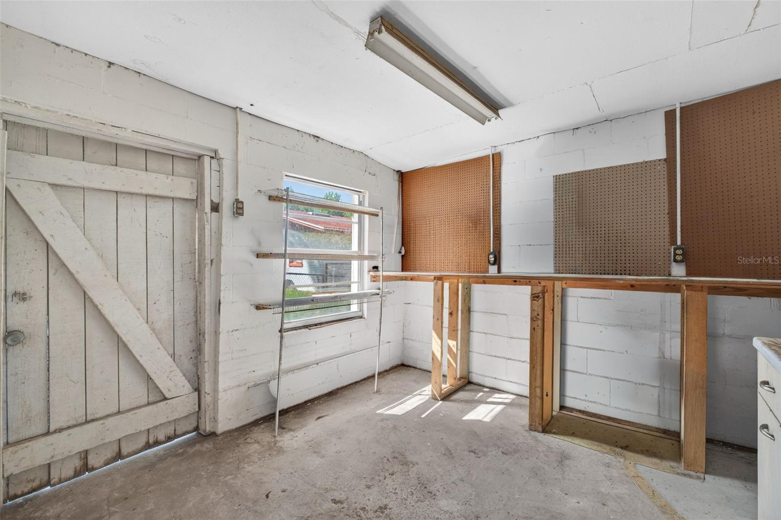 MARIANA WOODS - Residential