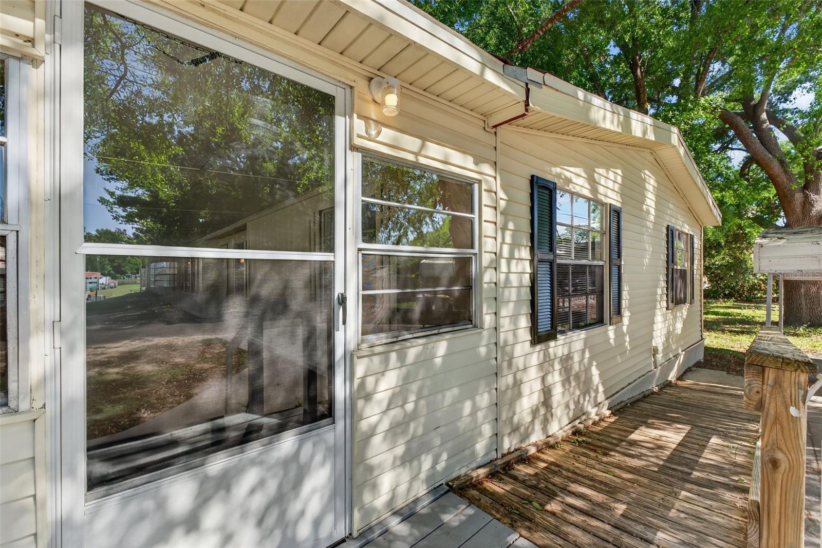 MARIANA WOODS - Residential