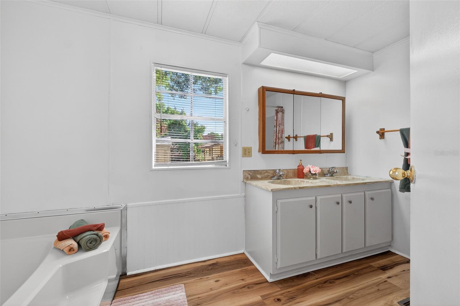 MARIANA WOODS - Residential