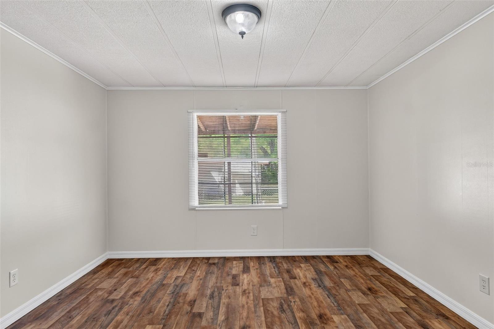 MARIANA WOODS - Residential