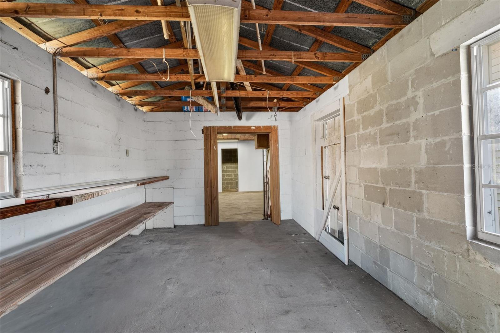 MARIANA WOODS - Residential