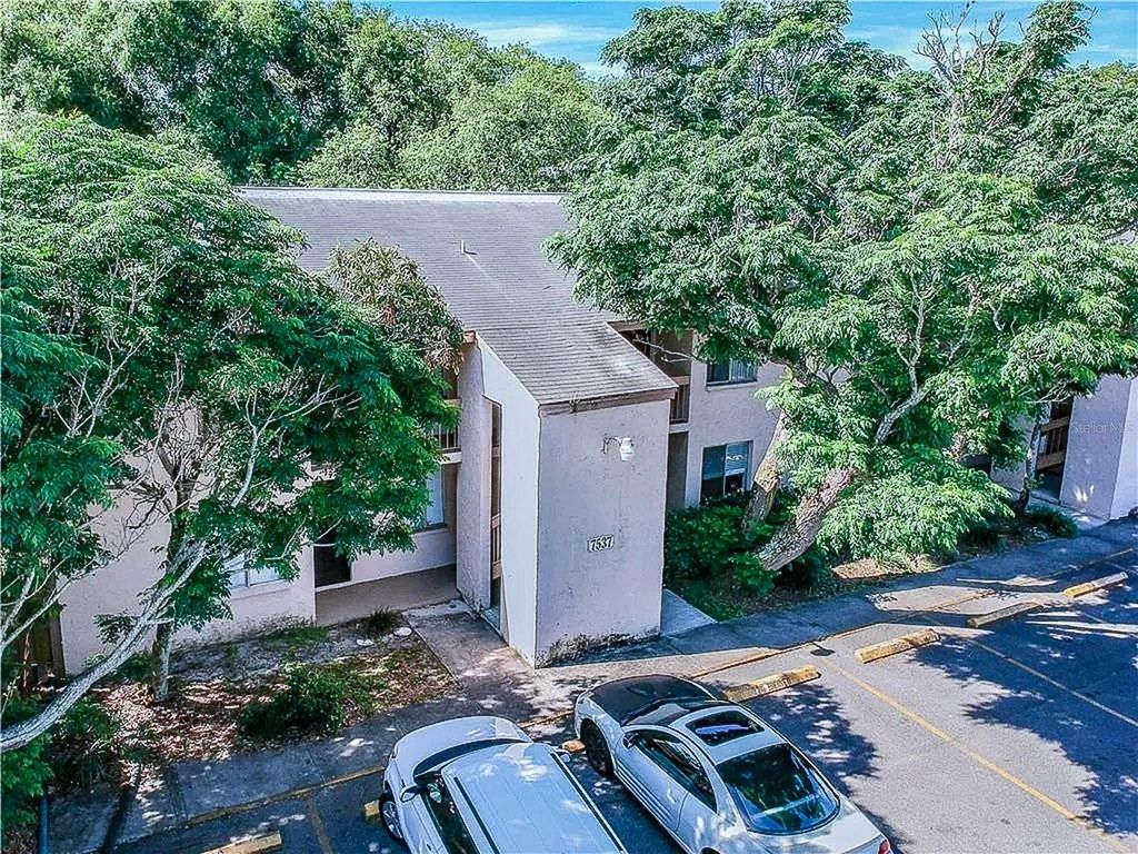 Photo of 7537 Pitch Pine Circle N #C, Tampa, FL 33617 (MLS # TB8467457)