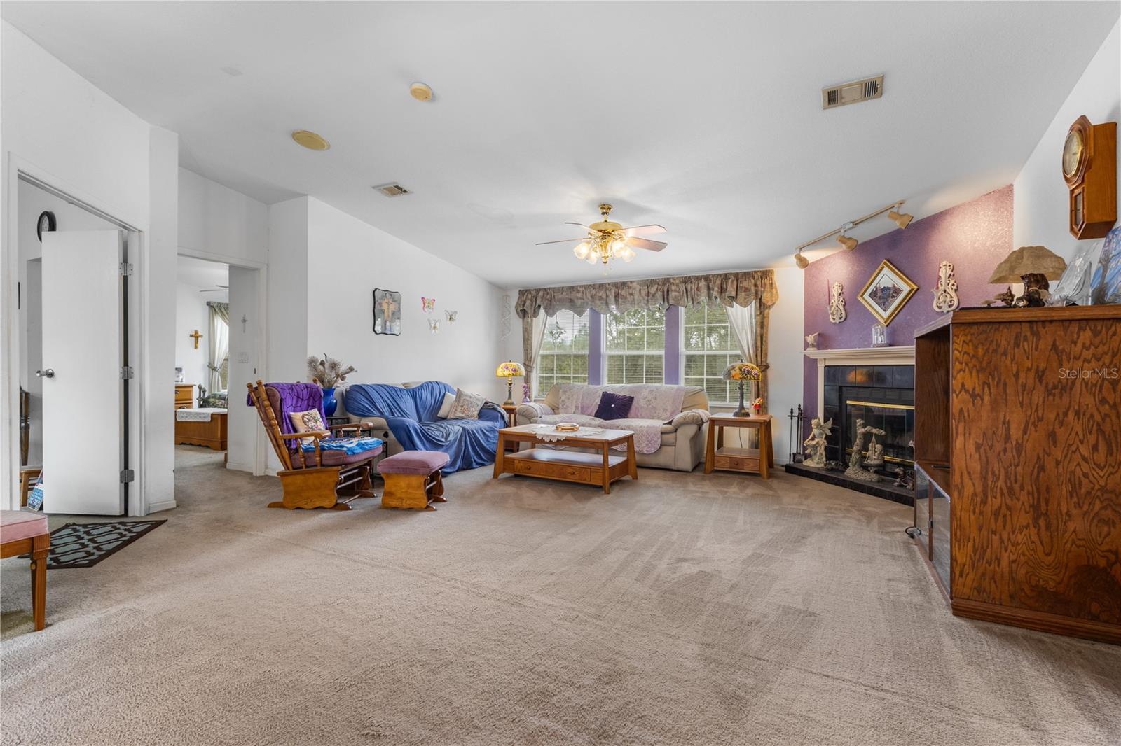 FOX GROVE FARMS - Residential