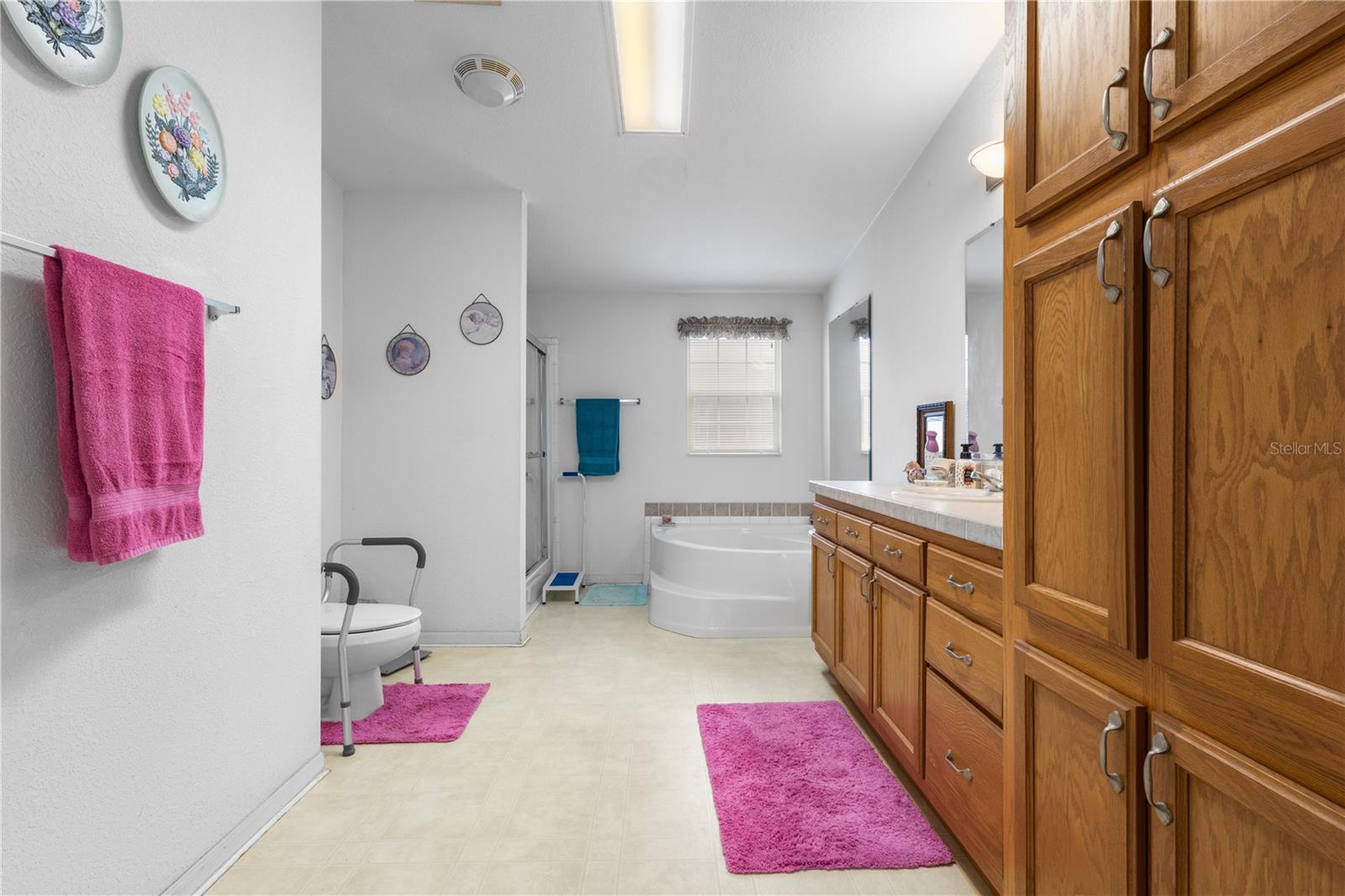 FOX GROVE FARMS - Residential