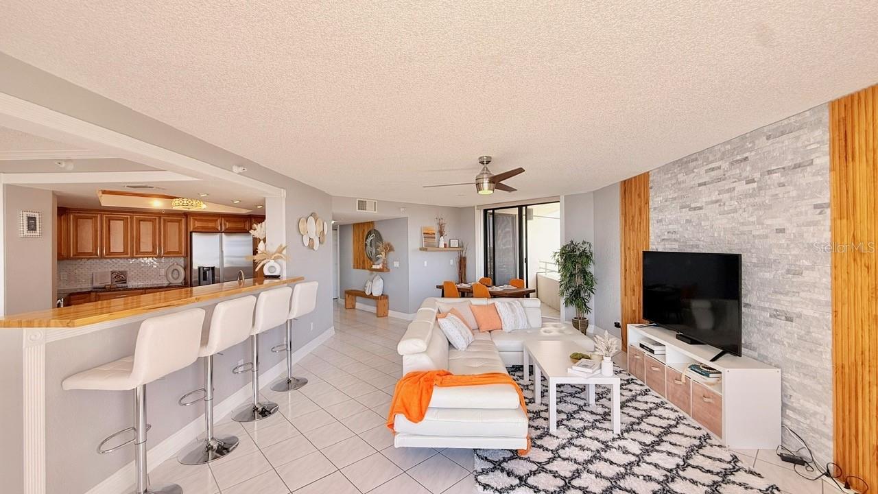 PELICAN BAY YACHT CLUB CONDO BLDG B - Residential