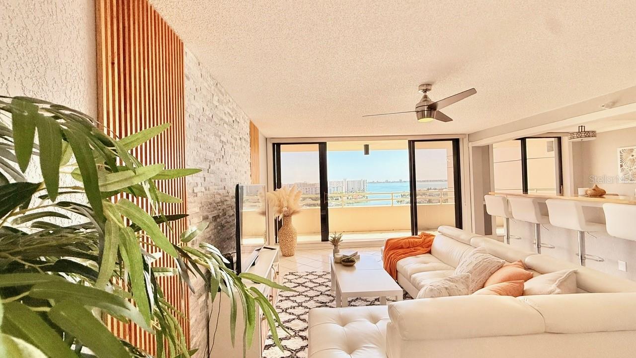 PELICAN BAY YACHT CLUB CONDO BLDG B - Residential