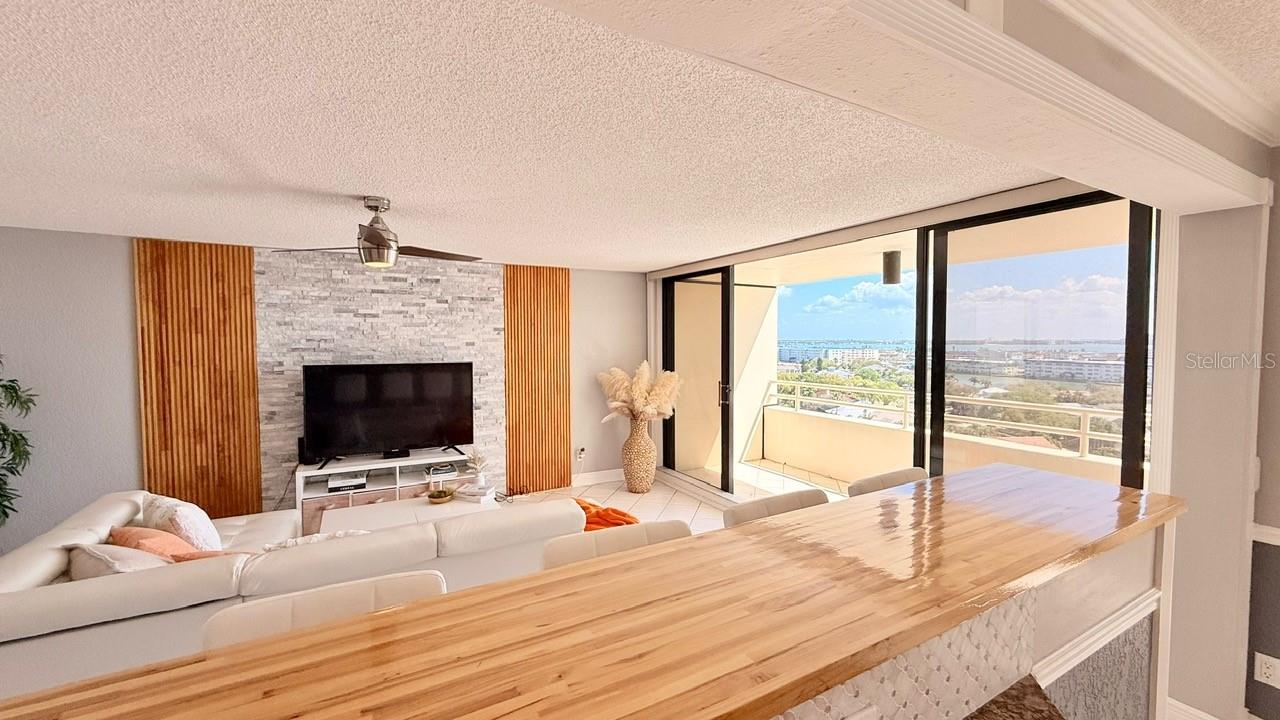 PELICAN BAY YACHT CLUB CONDO BLDG B - Residential