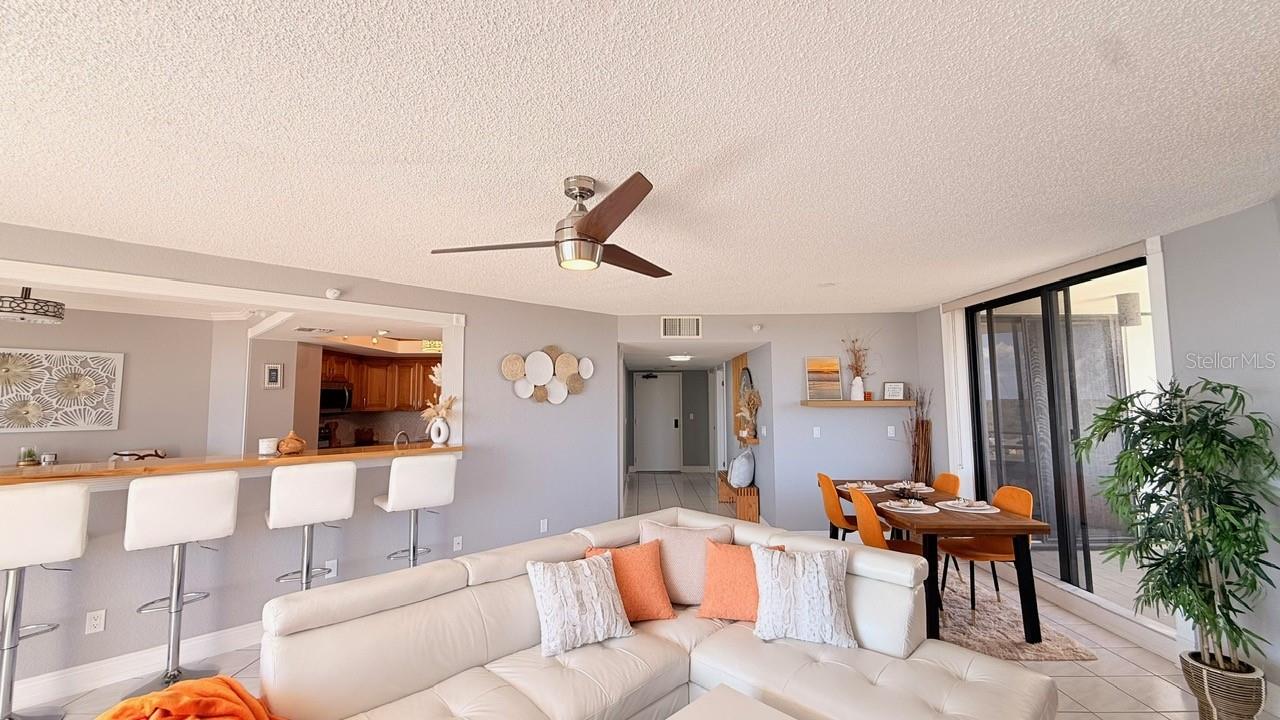 PELICAN BAY YACHT CLUB CONDO BLDG B - Residential