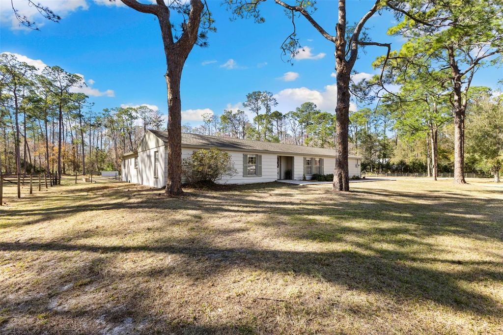Photo of 1054 Ranch Road, Tarpon Springs, FL 34688 (MLS # TB8473449)