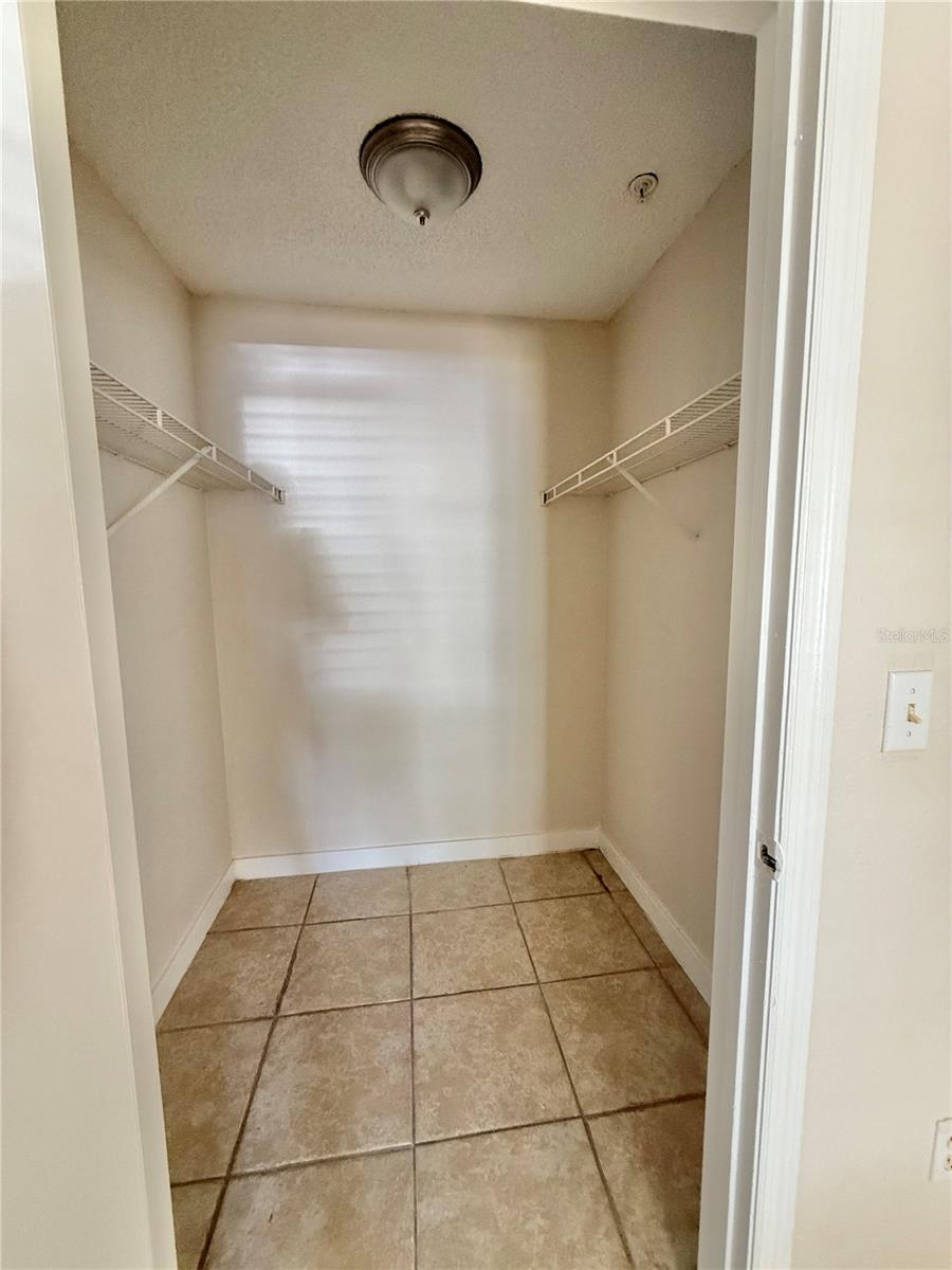 VILLAS DEL SOL AT KISS CONDO - Residential