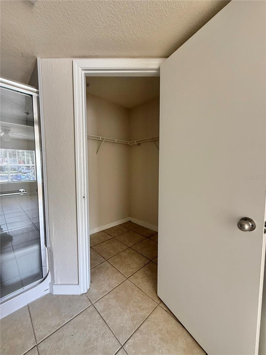 VILLAS DEL SOL AT KISS CONDO - Residential